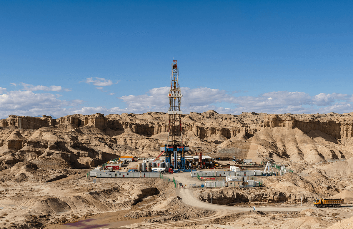 Harnessing Volatility: Technology Transformation in Oil and Gas